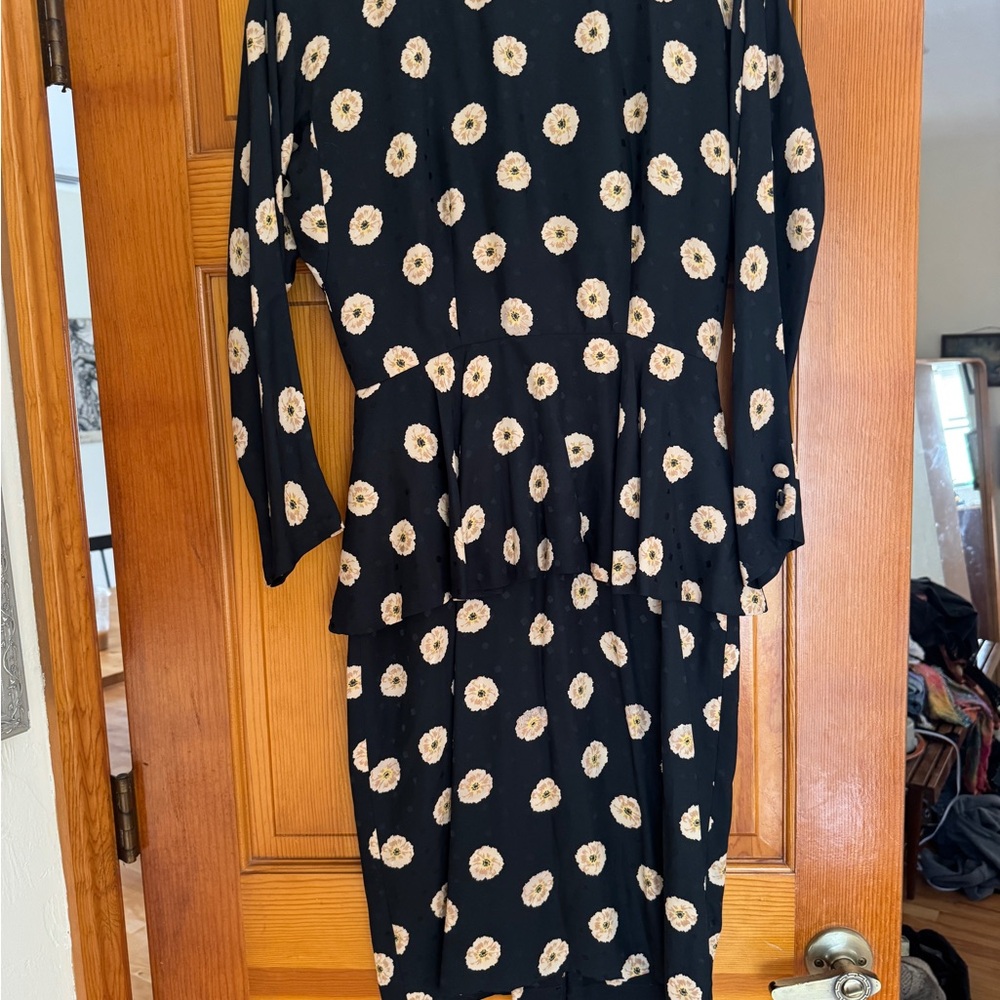 Absolutely STUNNING vintage silk dress